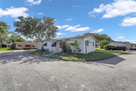 2617 SW Natura Avenue Deerfield Beach FL 33441