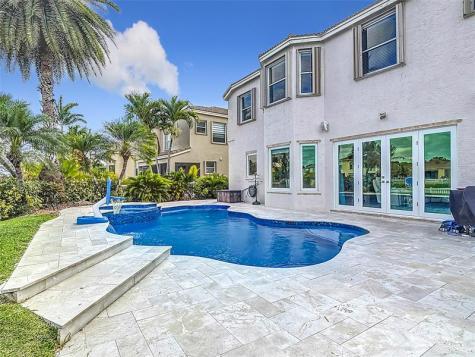 4973 SW 158th Way Miramar FL 33027