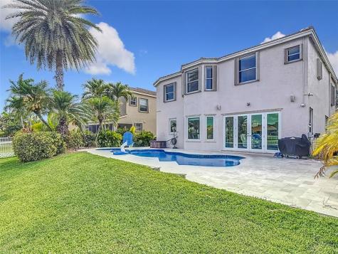 4973 SW 158th Way Miramar FL 33027