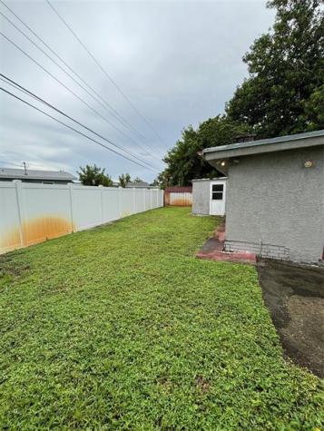 1137 NW 16th Court Fort Lauderdale FL 33311