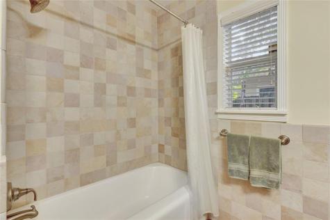 720 NE 17th Te Fort Lauderdale FL 33304