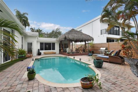 720 NE 17th Te Fort Lauderdale FL 33304