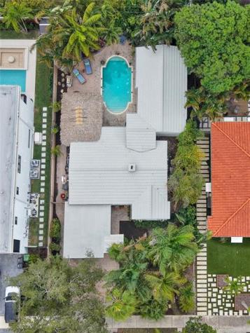 720 NE 17th Te Fort Lauderdale FL 33304
