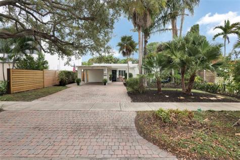 720 NE 17th Te Fort Lauderdale FL 33304