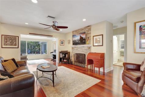 720 NE 17th Te Fort Lauderdale FL 33304