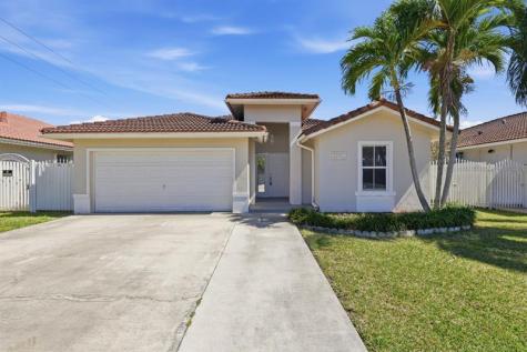 28003 SW 135th Avenue Homestead FL 33033