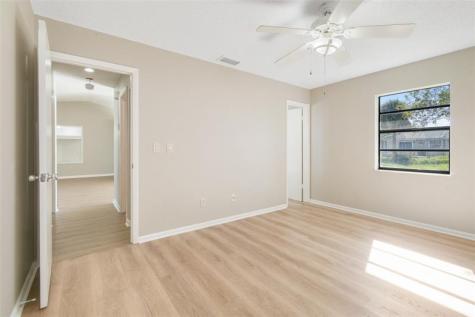 516 SW Buswell Avenue Port St Lucie FL 34983