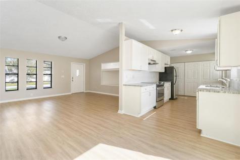 516 SW Buswell Avenue Port St Lucie FL 34983