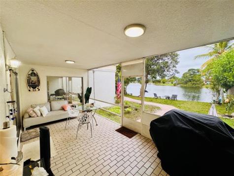 9673 NW 45th Street Sunrise FL 33351