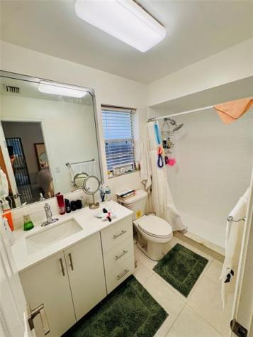 9673 NW 45th Street Sunrise FL 33351
