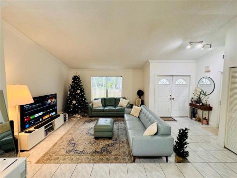 9673 NW 45th Street Sunrise FL 33351