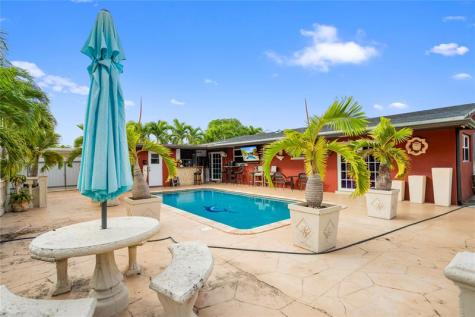 17811 NW 12th Court Miami Gardens FL 33169