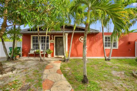 17811 NW 12th Court Miami Gardens FL 33169