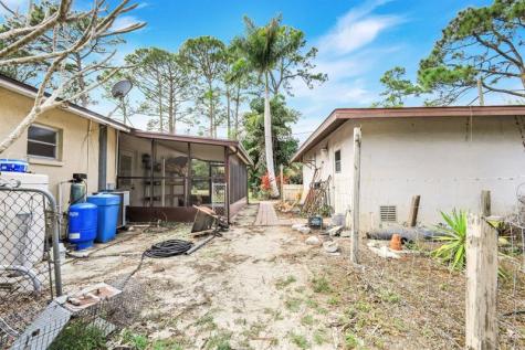 17740 Sabal Palm Drive North Fort Myers FL 33917