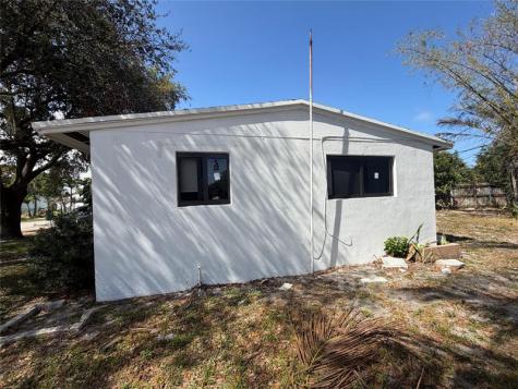 929 SW 10th Avenue Delray Beach FL 33444