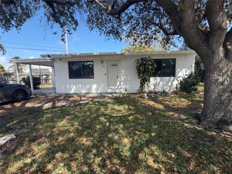 929 SW 10th Avenue Delray Beach FL 33444