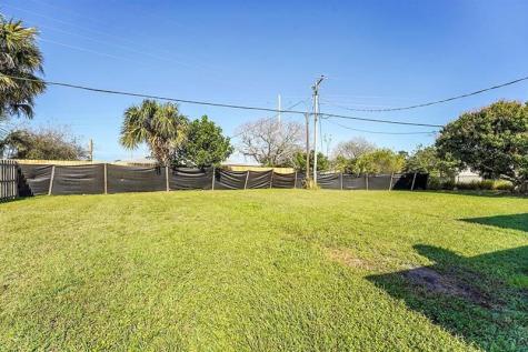 223 E Arbor Avenue Port St Lucie FL 34952