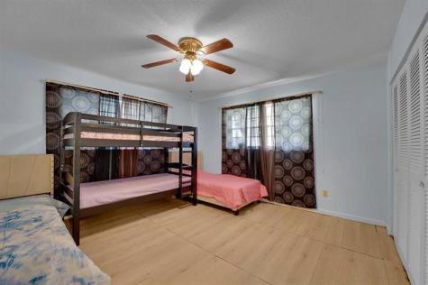 223 E Arbor Avenue Port St Lucie FL 34952