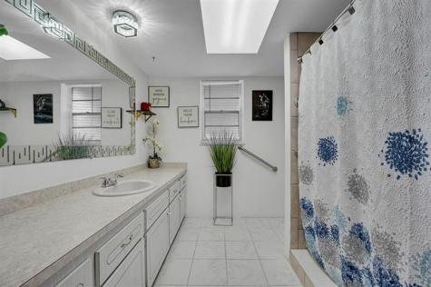 223 E Arbor Avenue Port St Lucie FL 34952