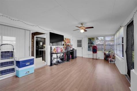 223 E Arbor Avenue Port St Lucie FL 34952