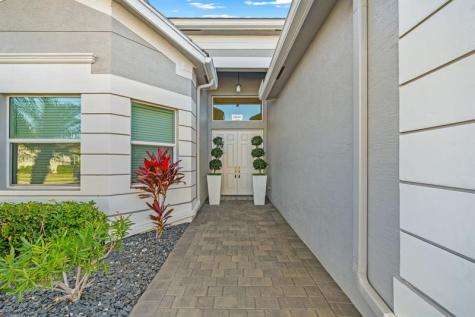 12882 Granite Mountain Pass Boynton Beach FL 33473
