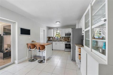 1130 NW 42nd Court Oakland Park FL 33309