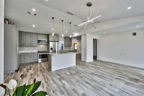 2273 SW Phyllis Lane Port St Lucie FL 34953