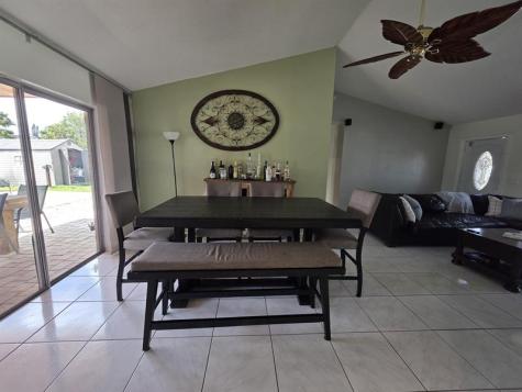 9410 NW 14th Street Pembroke Pines FL 33024