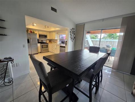 9410 NW 14th Street Pembroke Pines FL 33024