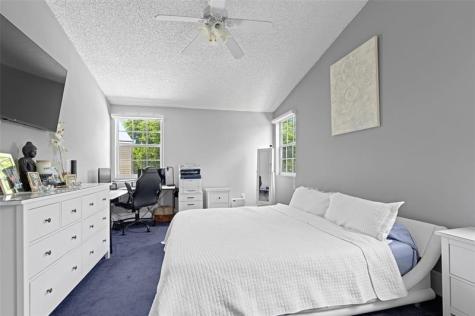 133 SW 159th Way Sunrise FL 33326