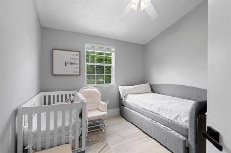 133 SW 159th Way Sunrise FL 33326