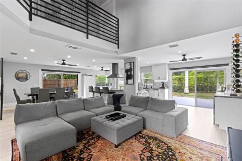 133 SW 159th Way Sunrise FL 33326