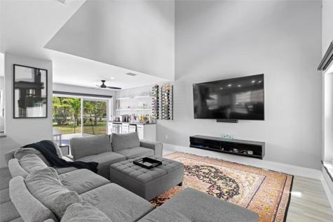 133 SW 159th Way Sunrise FL 33326
