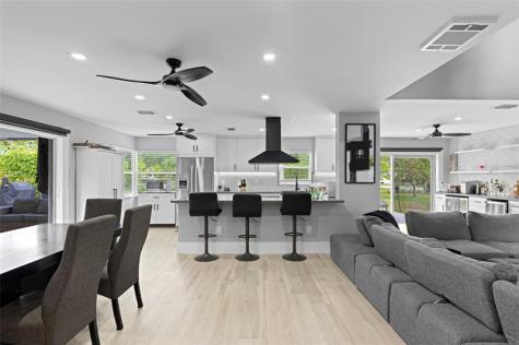 133 SW 159th Way Sunrise FL 33326
