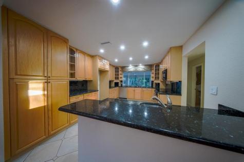 4000 NW 74th Street Coconut Creek FL 33073