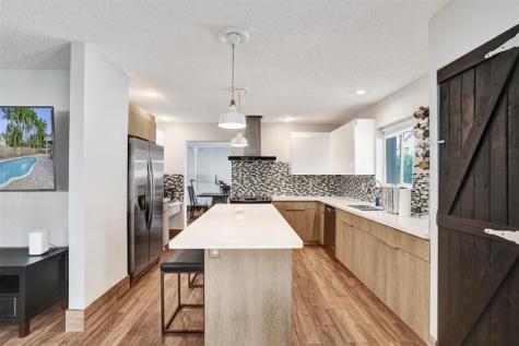 19321 NW 10th Street Pembroke Pines FL 33029