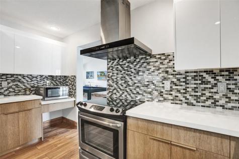 19321 NW 10th Street Pembroke Pines FL 33029