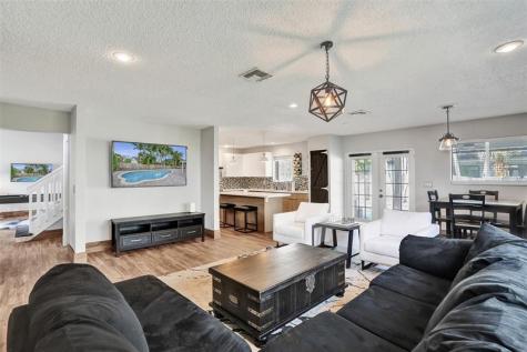 19321 NW 10th Street Pembroke Pines FL 33029