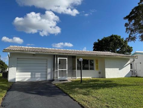 1430 NW 85th Terrace Plantation FL 33322