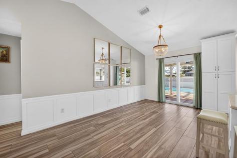 341 11TH Avenue Vero Beach FL 32962