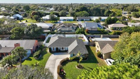 341 11TH Avenue Vero Beach FL 32962