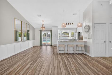 341 11TH Avenue Vero Beach FL 32962