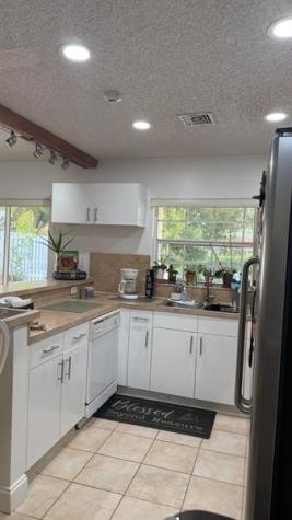 593 Bedford Avenue Weston FL 33326