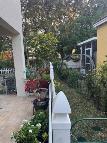 593 Bedford Avenue Weston FL 33326