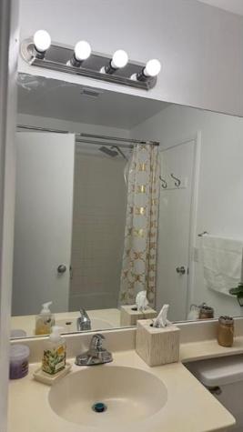593 Bedford Avenue Weston FL 33326