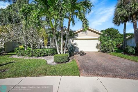 7756 Kingsley Palm Terrace Lake Worth FL 33467