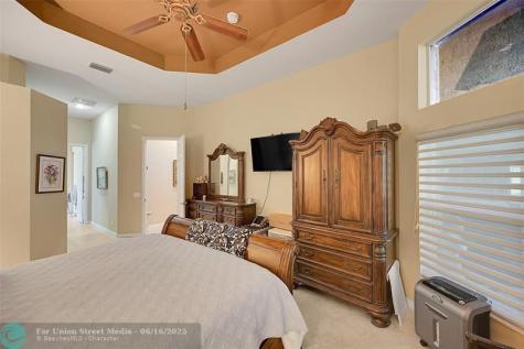 7756 Kingsley Palm Terrace Lake Worth FL 33467