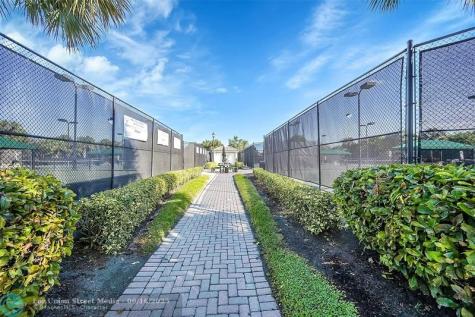 7756 Kingsley Palm Terrace Lake Worth FL 33467