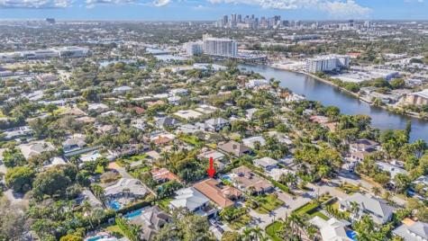 2500 NE 14th Street Fort Lauderdale FL 33304