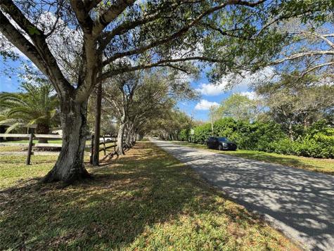 13630 SW 24th Street Davie FL 33325